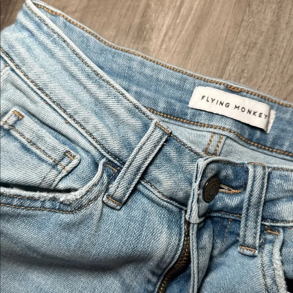 Flying Monkey Mid Rise Crop Kick Flare with Side Slit Jeans - 25 - Picture 6 of 7